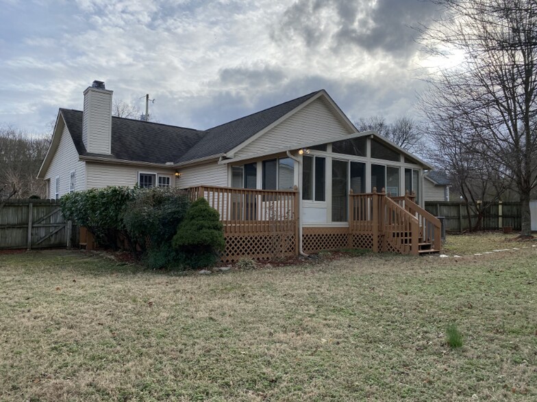 Building Photo - 116 New Haven Ct