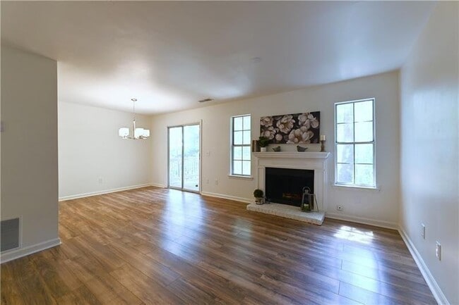 Building Photo - 1697 Cedar Bluff Way