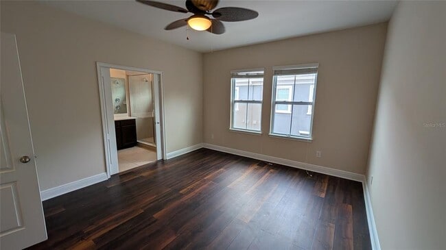 Building Photo - 584 Scotia Pl