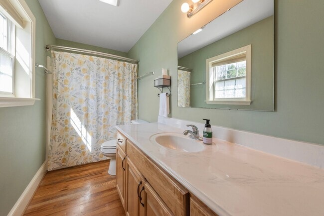 Building Photo - 143 Bertie Ln