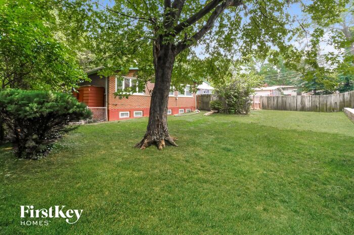 Building Photo - 665 Pimlico Dr