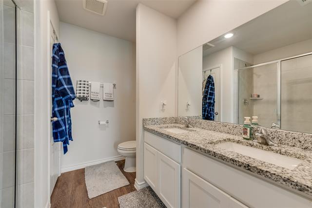 Building Photo - 1117 Takeoff Ave