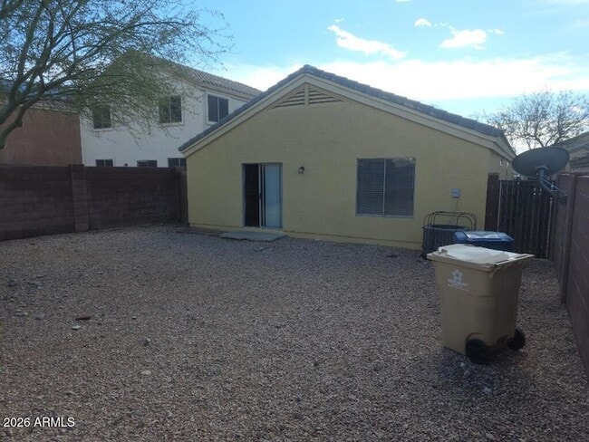 Building Photo - 23942 W Lasso Ln