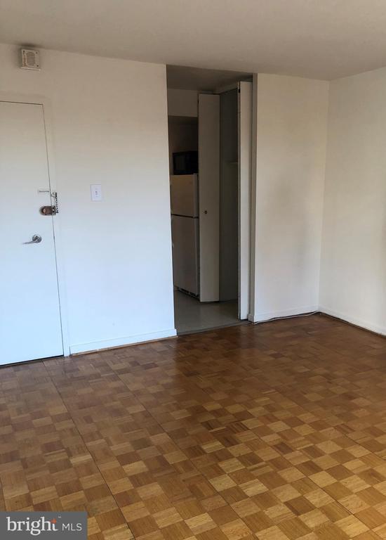 Building Photo - 224 W Rittenhouse Square