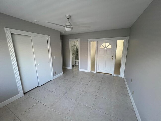 Building Photo - 701 S Ocean Blvd