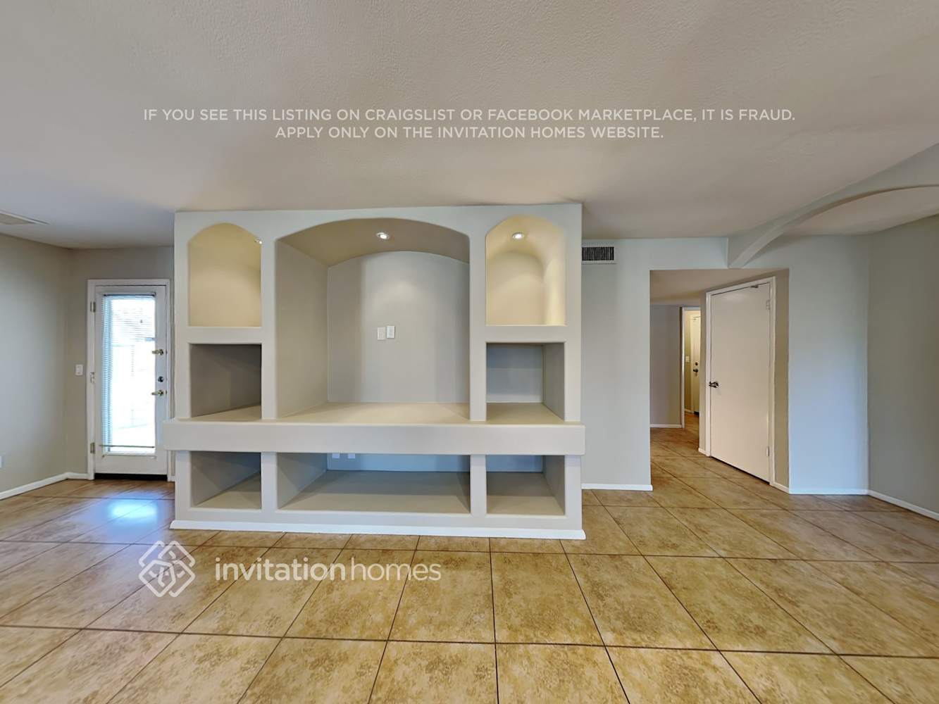 Building Photo - 5142 W Echo Ln