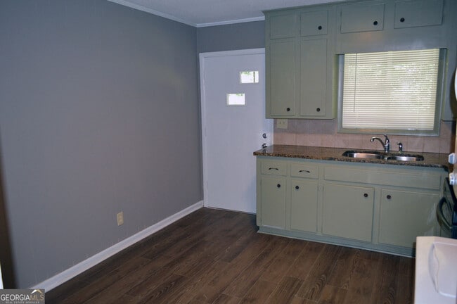 Building Photo - 8859 E Main St