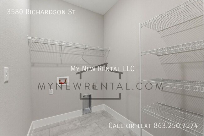 Building Photo - 3580 Richardson St
