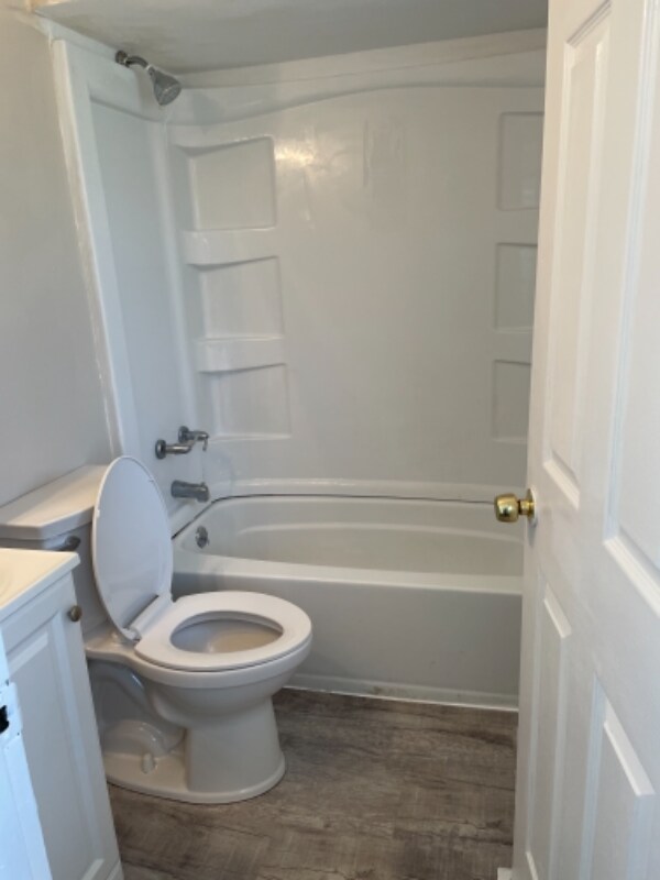 Building Photo - 4344 Terrace Dr