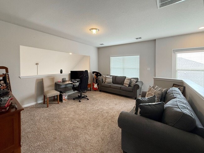 Building Photo - Beautiful 4/3.5 Home Available In Northwest San Antonio!