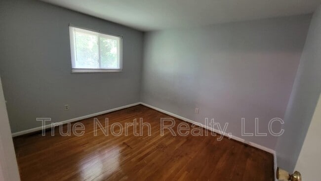 Building Photo - 1608 Smith Rd