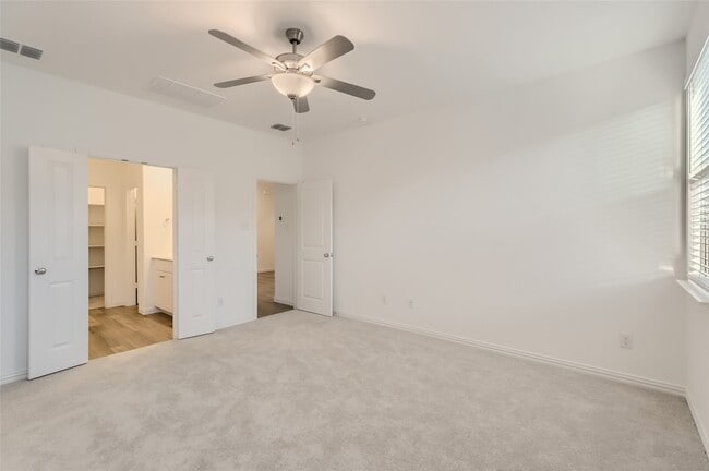 Building Photo - 1205 Gladespring Ln