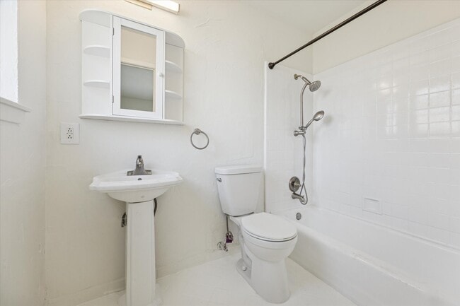 Building Photo - 9642 Judalon Ln