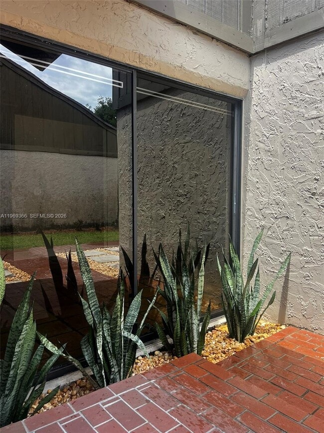 Building Photo - 7512 SW 95th Pl