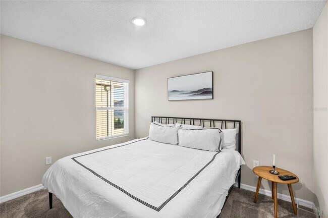 Building Photo - 7798 Peace Lily Ave