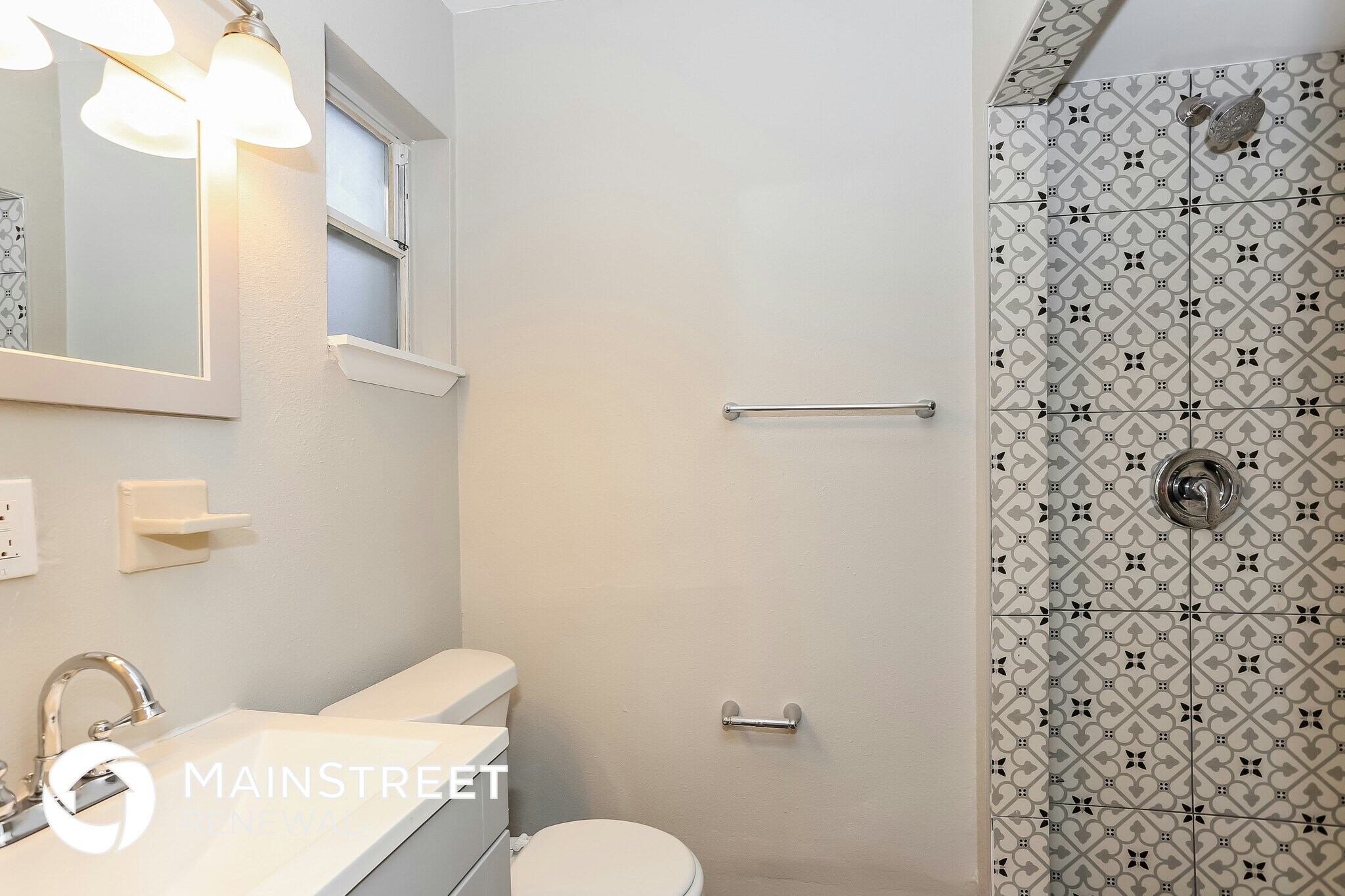 Building Photo - 5029 Fredericksburg Ave