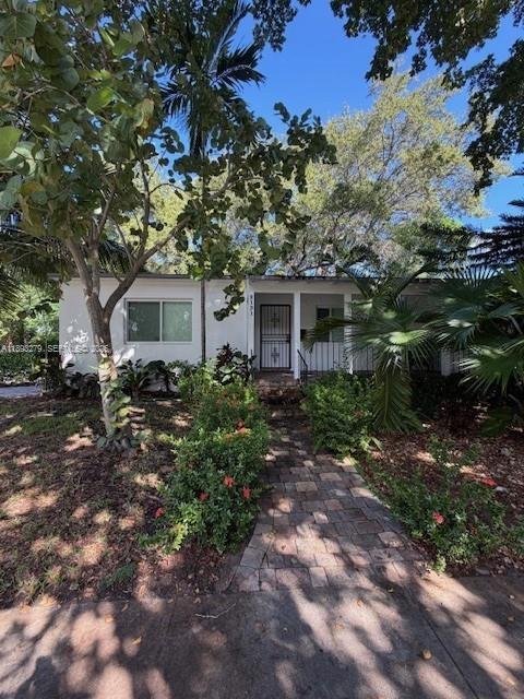 Building Photo - 2131 SW 19th Ave