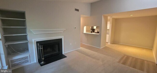 Building Photo - 21023 Timber Ridge Terrace