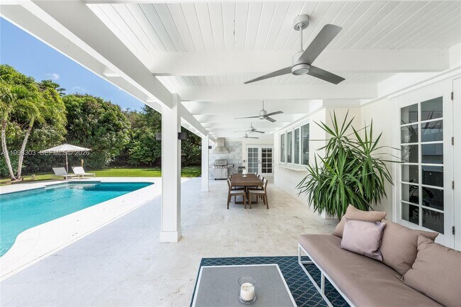 Building Photo - 8001 SW 160th St