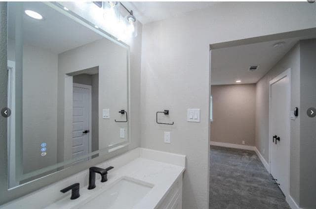 Building Photo - 2013 Aspen Ln