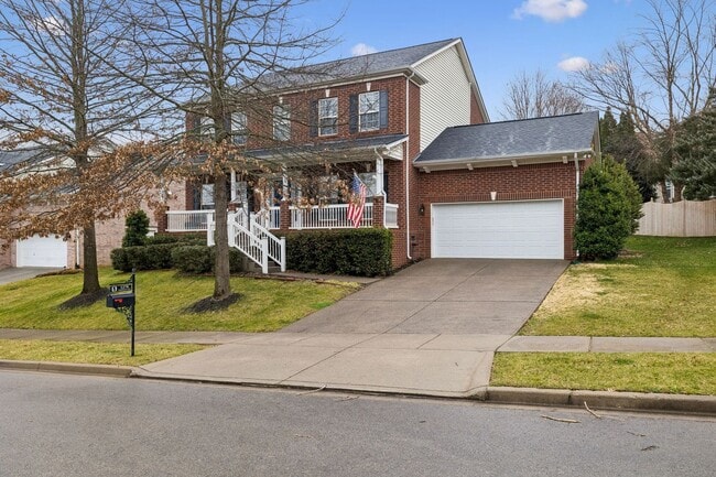 Building Photo - Located in the highly desirable McKays Mill community in Franklin, TN