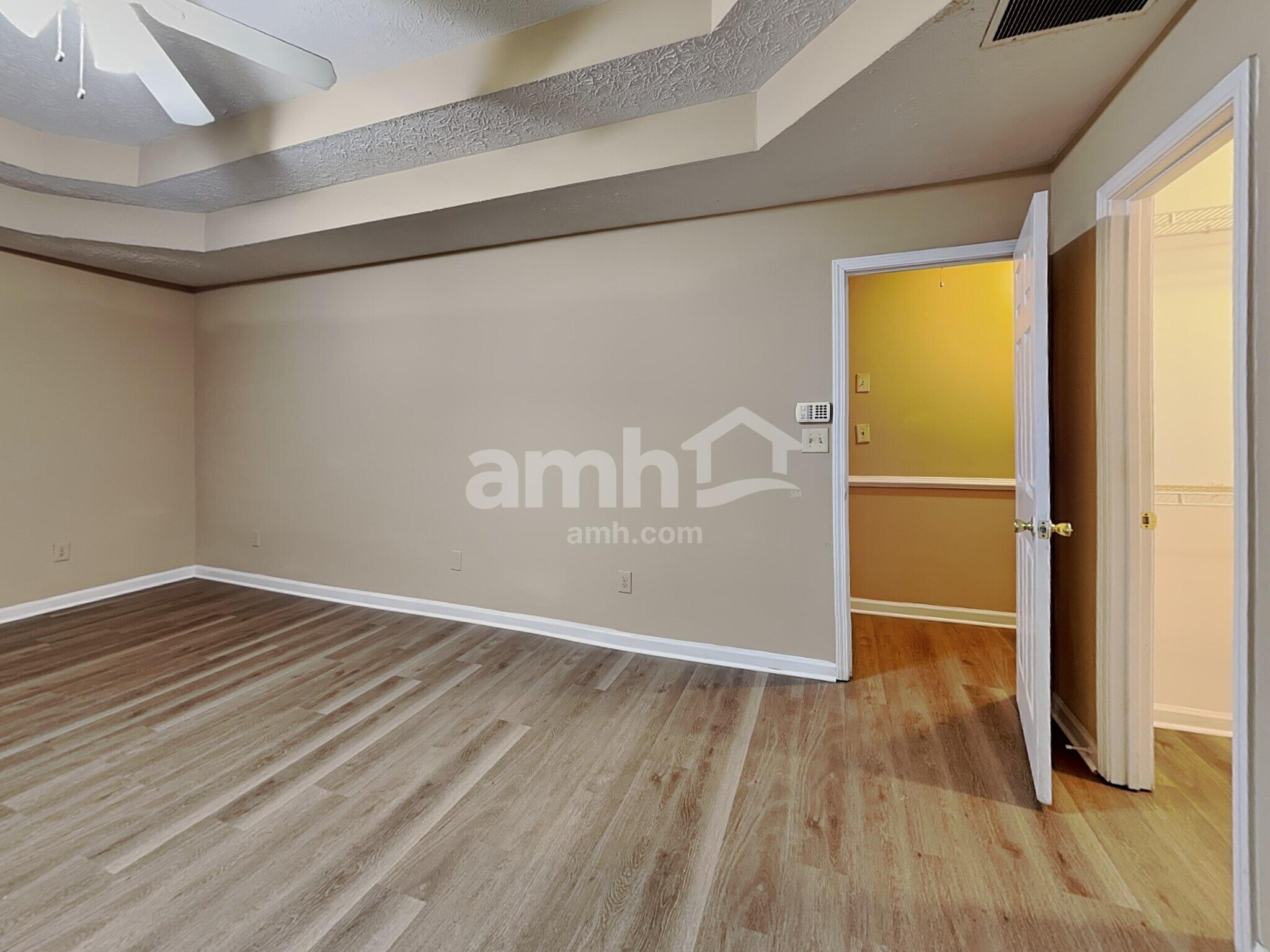 Building Photo - 4929 Harrington Pl