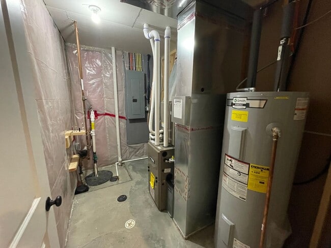 Building Photo - Spacious 4 Bed, 3 Bath Home in West Fargo