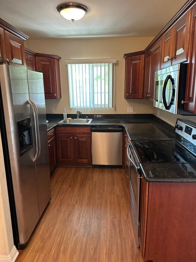Building Photo - 1 Bedroom for Rent in Normal Heights!