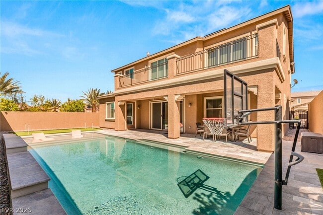 Building Photo - 1133 Pandora Canyon St