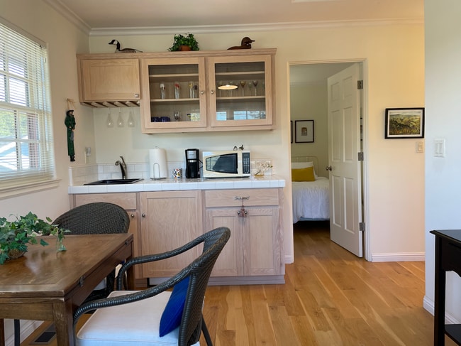 Building Photo - Beautiful Mediterranean 2-Bedroom House in...
