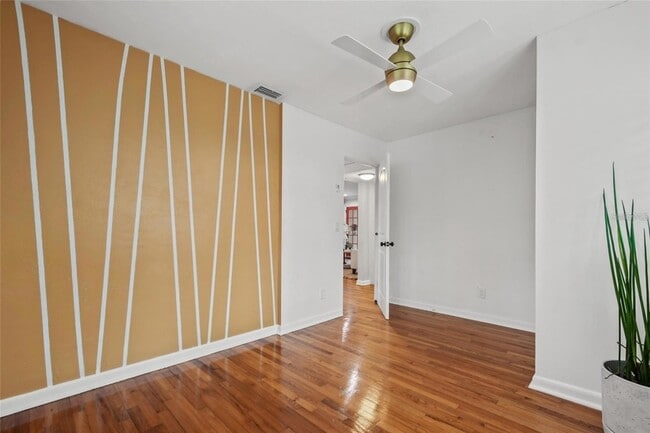 Building Photo - 1627 Orange Ave