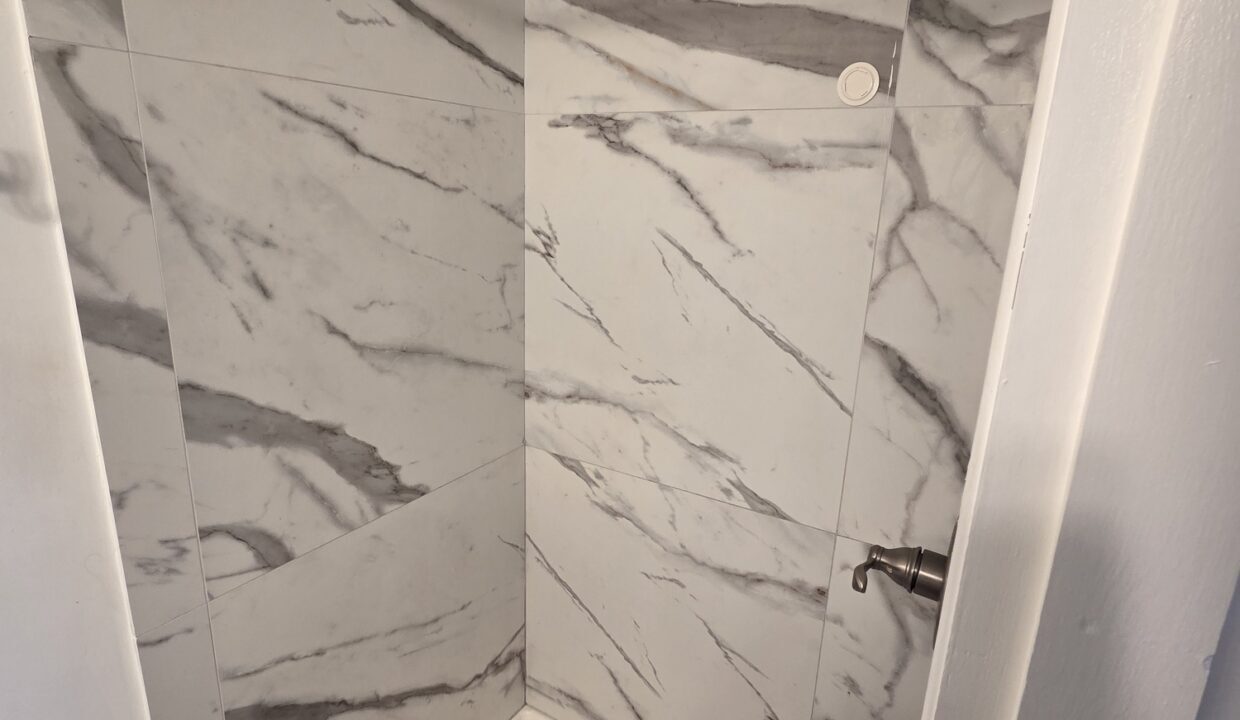 Building Photo - 2720 College Ave