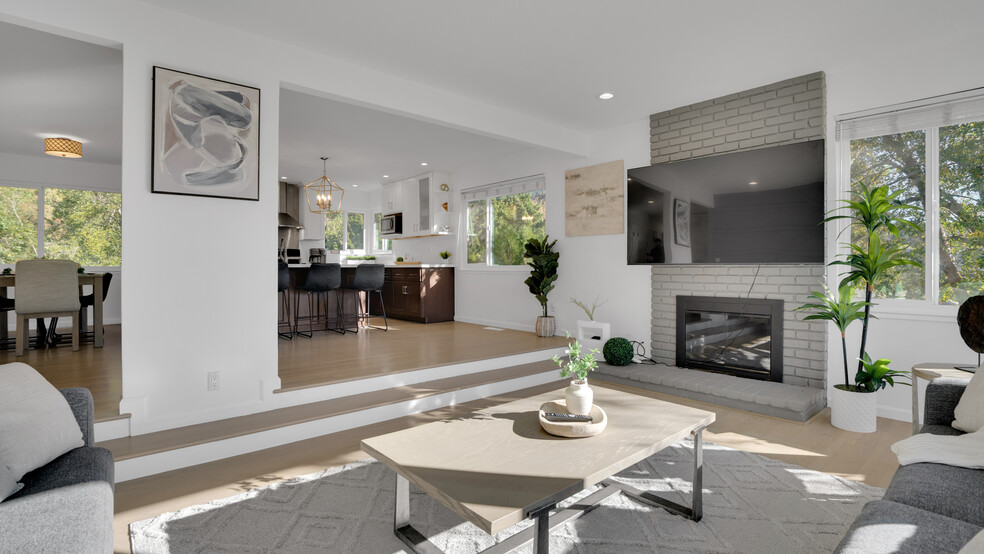 Building Photo - 3441 Stewarton Drive