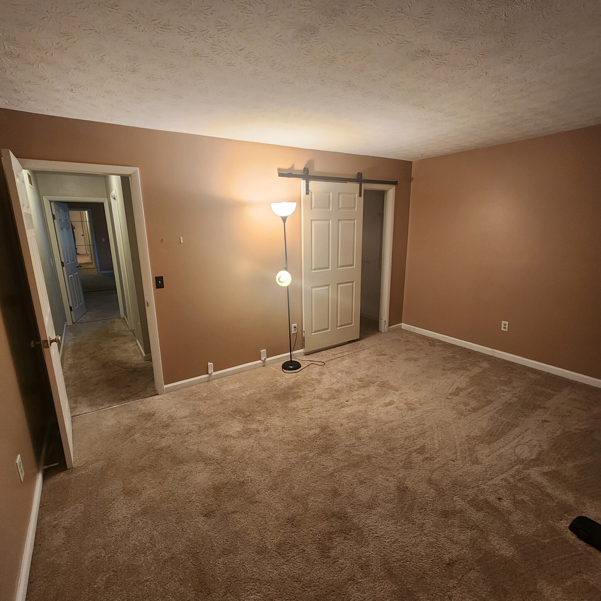 Building Photo - 45 Highpoint Dr
