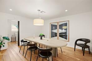 Building Photo - 3011 Yellowpine Terrace