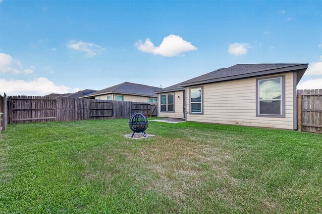 Building Photo - 20902 Cullen Ranch Rd