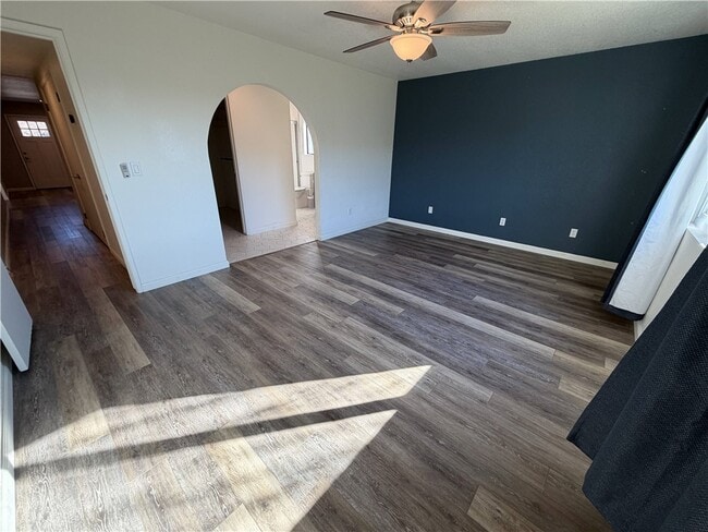 Building Photo - 115 Rosemary Dr