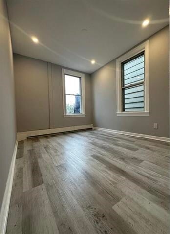 Building Photo - 448 Ave E