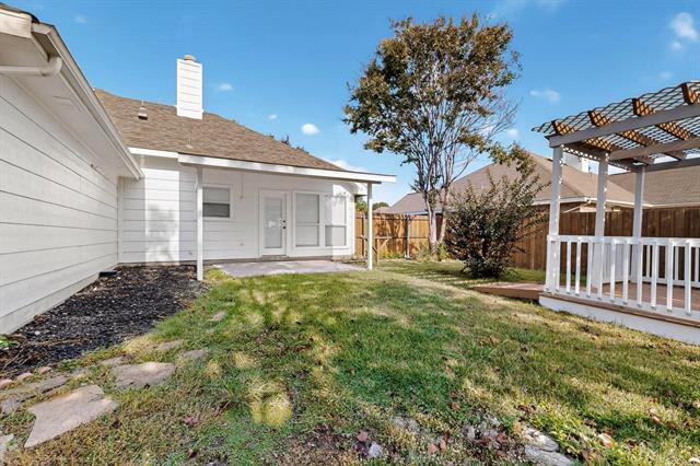 Building Photo - 2864 Hampshire Ln