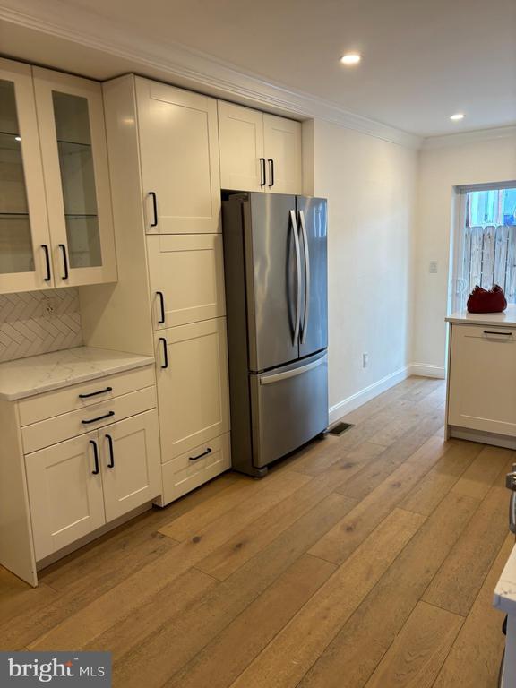 Building Photo - 1118 E Wilt St