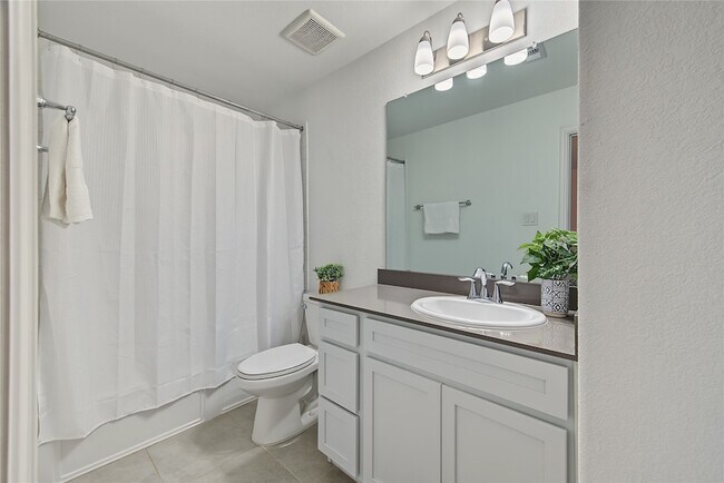 Building Photo - 4802 Albany Shores Ln