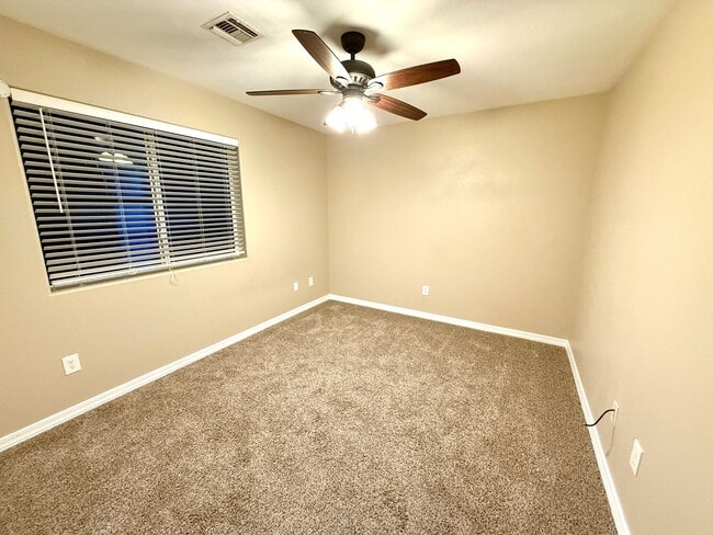 Building Photo - Beautiful 3-Bedroom Home with Solar!—Near Hualapai Mountain Rd