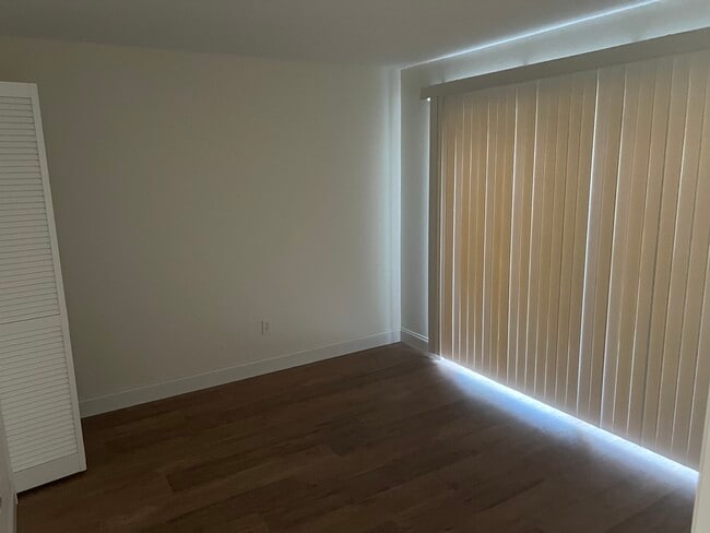 Building Photo - 442 Myrtlewood Rd