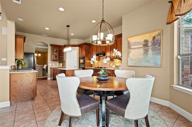 Building Photo - 6032 Sterling Dr