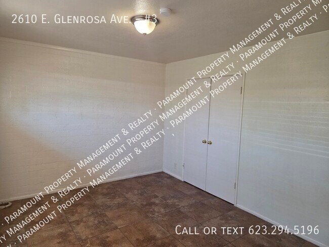 Building Photo - 2610 E Glenrosa Ave
