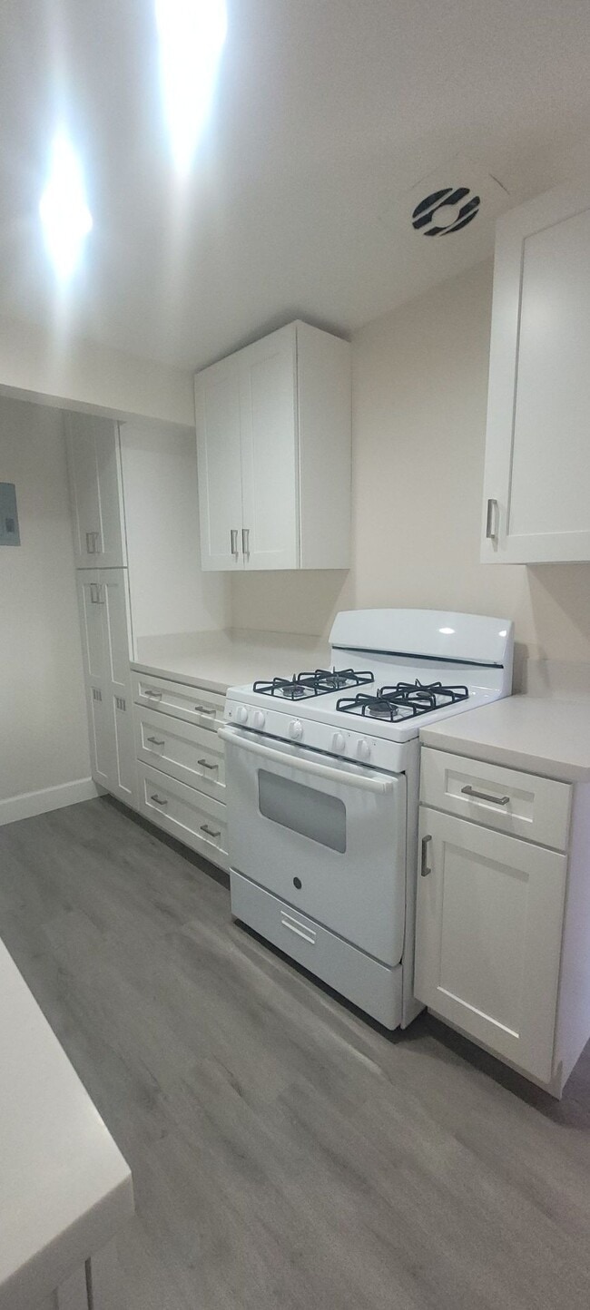 Floorplan - Courtyard Apartments - Offboarding TBD