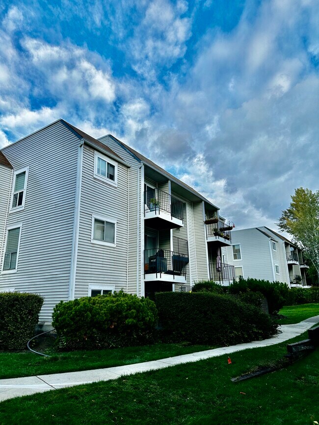Building Photo - 4659 S Quail Vista Ln