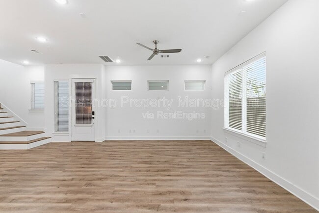 Building Photo - 4605 Lavatera St