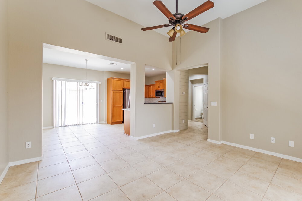 Building Photo - 3707 W Thalia Ct