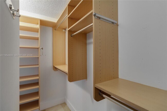 Building Photo - 5900 Collins Ave